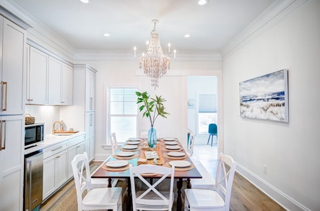 Beautiful dining area for 12 guests