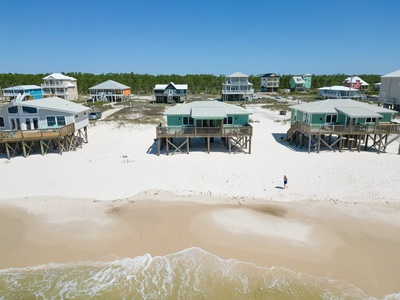 Amazing beachfront location