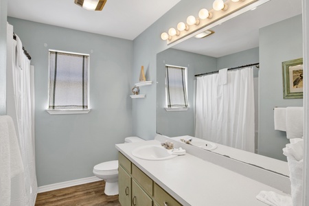 Bathroom 2, shared full hall bathroom with tub/shower combo