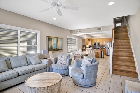 This spacious duplex can easily accommodate up to 14 guests