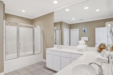 Double vanities with large soaking tub and shower