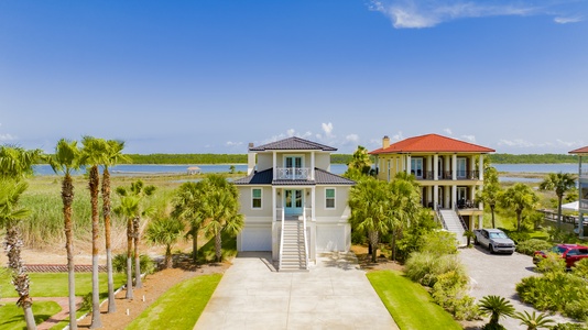 Living the Dream is the perfect home for your next family vacation