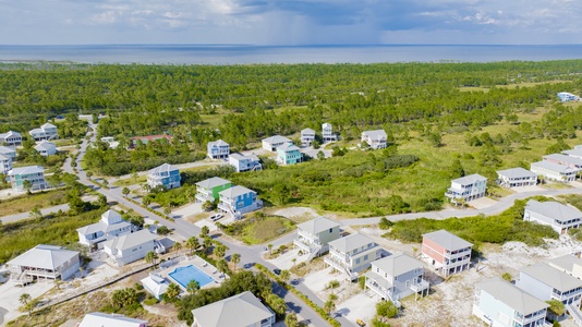 Nestled between Mobile Bay and the Gulf of Mexico