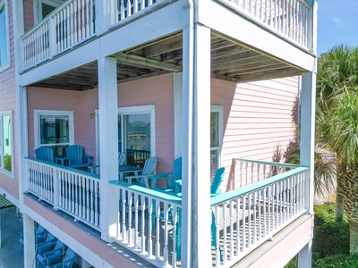 Balcony on the 2nd floor with access through the dining area