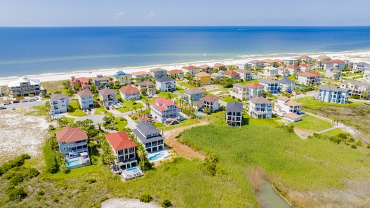 Easy beach access by the convenience of the community boardwalk