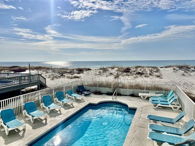 Welcome to Blue Parrot #2 in Gulf Shores!