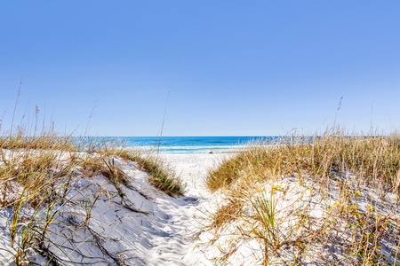 White sugar sand and sparkling blue Gulf water