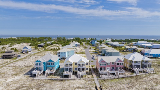 Beach Mouse East is nestled between Mobile Bay and the Gulf