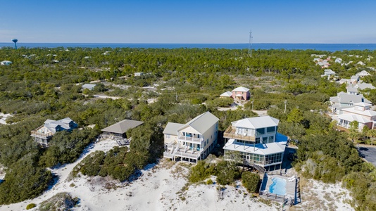 Another Harris Vacation home called Big Beach House is next door