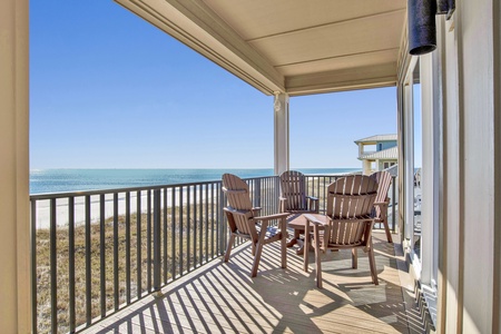 2nd floor balcony