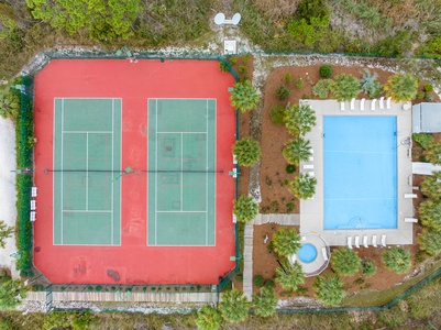 Community tennis courts