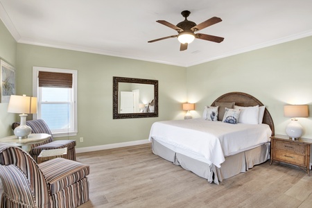 The large Master bedroom is on the 3rd floor and boasts spectacular Gulf views