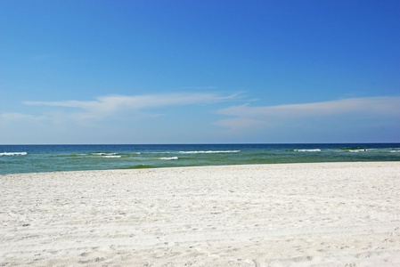 Gorgeous Gulf beach right across the street!