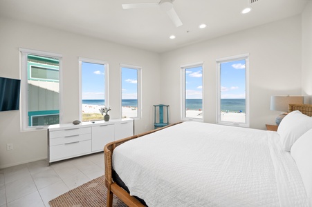 Bedroom 3 boasts gorgeous Gulf views and a private bathroom