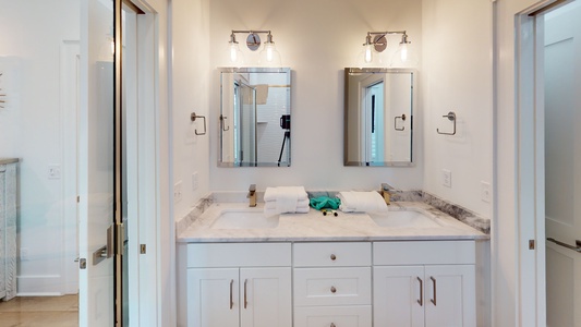 Double vanity in the Jack-n-Jill bathroom between Bedroom 2 and Bedroom 3