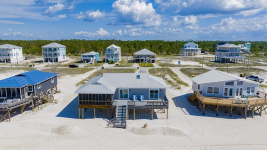 Stuck in the Sand is a 3 bedroom, 3 bath home