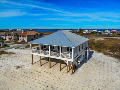 Welcome to Sun Dogs Cottage in Ft Morgan