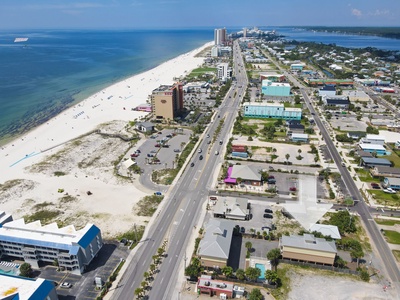Located on the popular East Beach Blvd in Gulf Shores