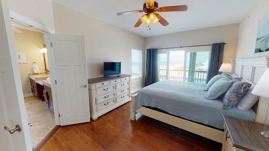 Bedroom 8 has a private bath, a TV, Gulf views and balcony access