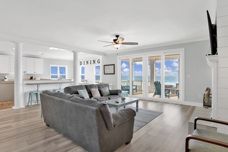 Accommodating up to 14 guests