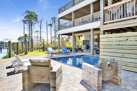Newly finished, stunning oasis