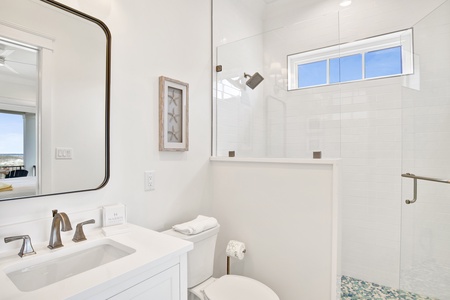 And features a walk-in, tile shower