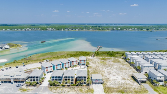 Community pier on Little Lagoon