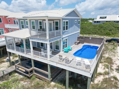 Pet friendly home on a pet-friendly beach!