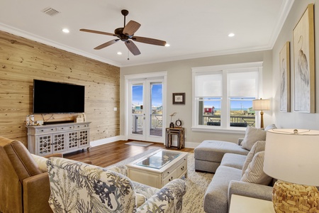 Accommodating 6 guests and up to 2 dogs
