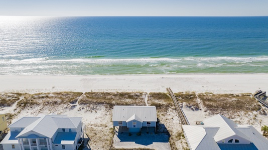 Located directly on the beach in Gulf Shores