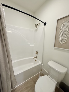 Featuring a tub/shower combo