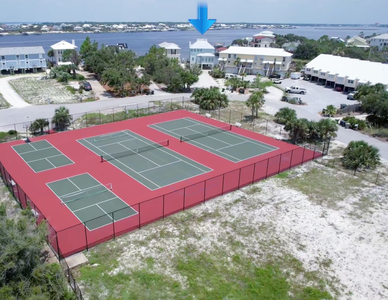 Community tennis and pickle ball courts