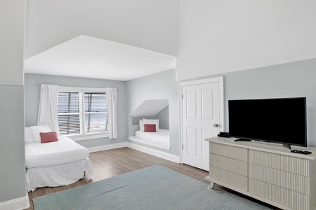 Accommodating 4 guests and offers a sofa and TV