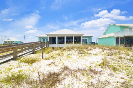 Bluegrass Beach is the perfect home for your next vacation!