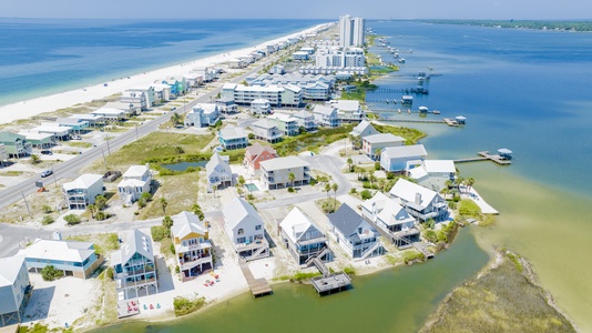 Lagoon Pass Community on Little Lagoon