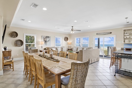 With an open living concept to easily accommodate 18 guests