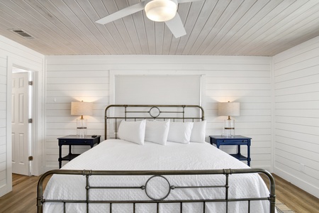 Featuring a King bed and Twin over Twin Bunk