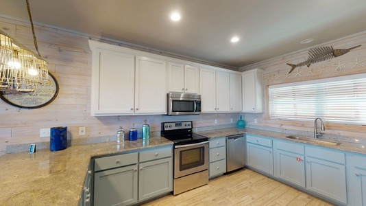 Spacious fully equipped kitchen