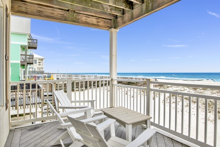 Covered deck to lounge on