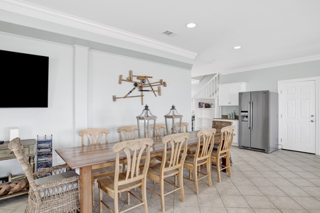 West of Eden (West) - Large dining space with an extra fridge