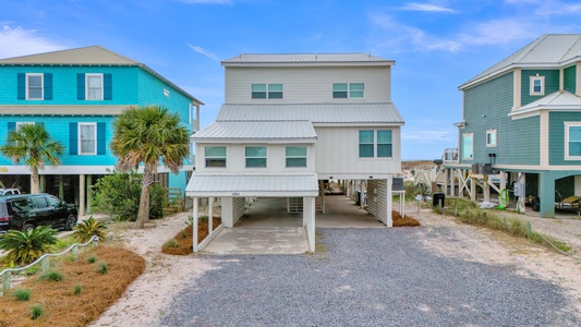 Ample covered and uncovered parking for large family gatherings
