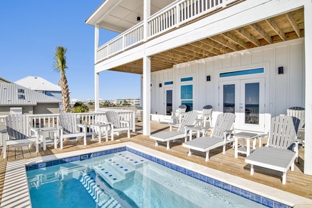 Private pool located on 1st floor deck