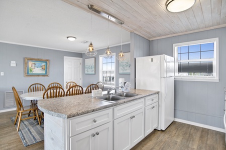 Updated kitchen!