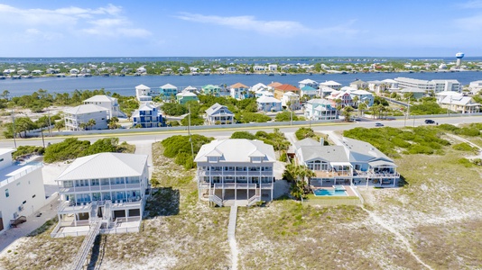 The best of both worlds with Old River directly north of the home