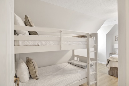 Bedroom 4 sleeps 4 guests