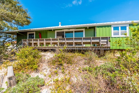 Charming beach bungalow in the dunes of Ft Morgan