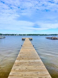 Shared fishing pier on Little Lagoon