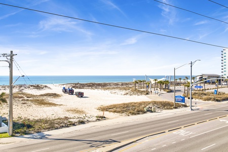 Cross East Beach Blvd to get to the beach