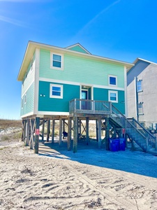 Welcome to Muldoon Beach House in Gulf Shores!