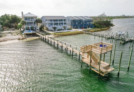 Private pier and room to tie up a boat